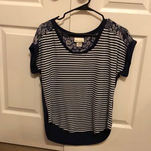 Blue Tri pattern shirt